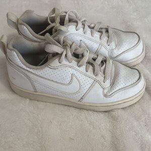 Nike Court Borough Low White Casual Sneakers Kids Size 4Y